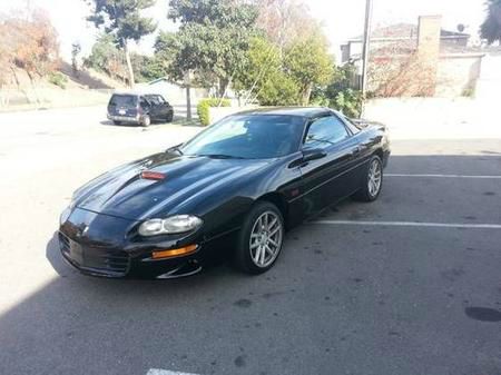 2000 Chevrolet Camaro 4WD 4dr V6 5-spd AT