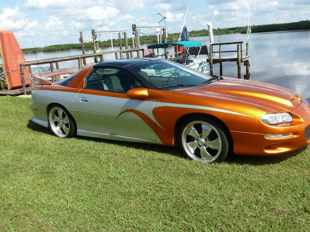 2000 Chevrolet Camaro OZ Rally Edition