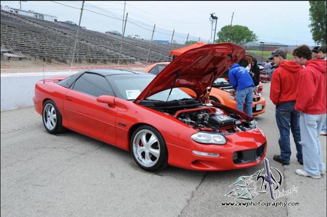 2000 Chevrolet Camaro Super