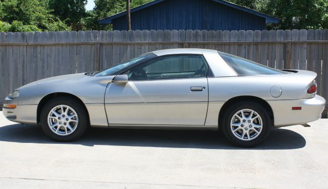 2000 Chevrolet Camaro GT Premium