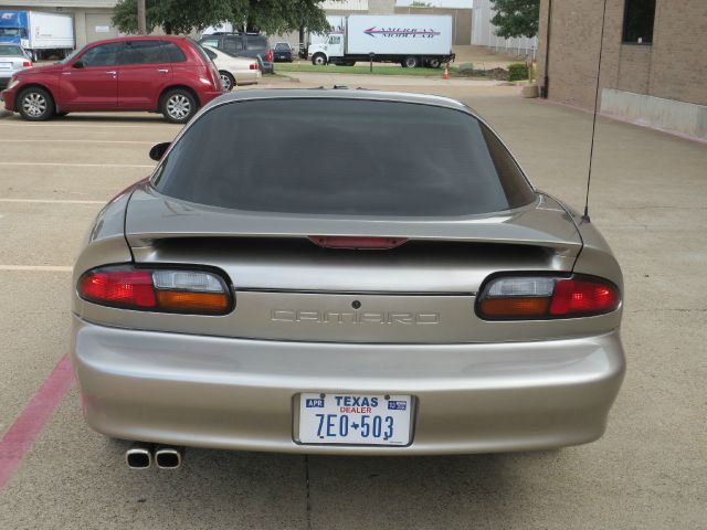 2000 Chevrolet Camaro GT Premium