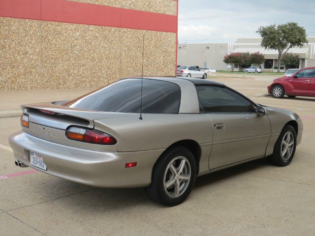 2000 Chevrolet Camaro GT Premium