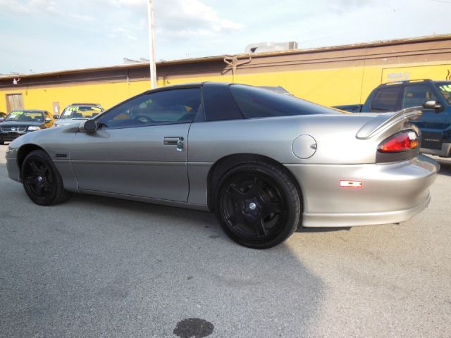 2000 Chevrolet Camaro OZ Rally Edition