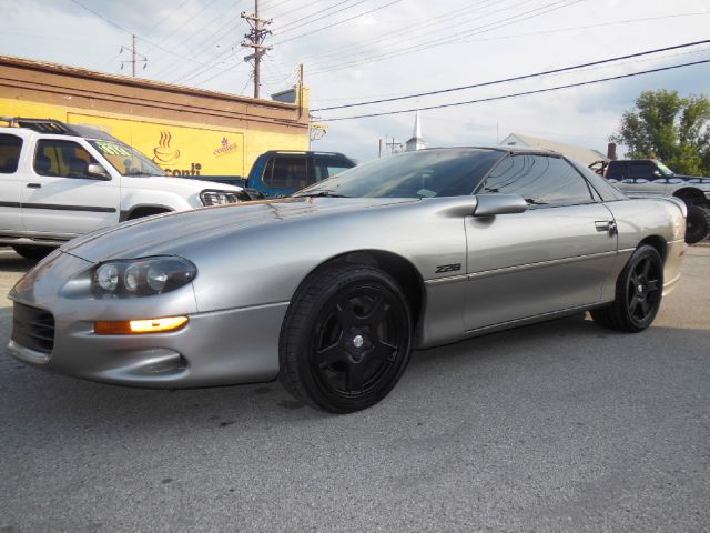 2000 Chevrolet Camaro OZ Rally Edition