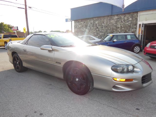 2000 Chevrolet Camaro OZ Rally Edition