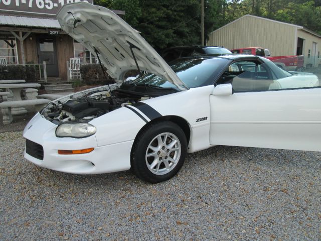 2000 Chevrolet Camaro OZ Rally Edition