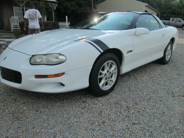 2000 Chevrolet Camaro OZ Rally Edition