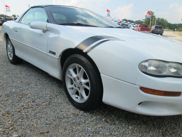 2000 Chevrolet Camaro OZ Rally Edition