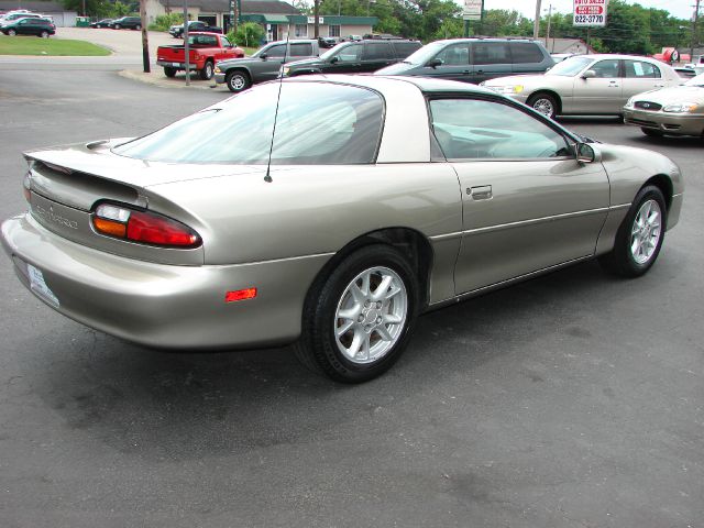 2001 Chevrolet Camaro GT Premium