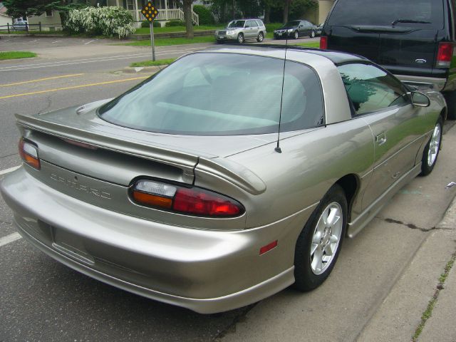 2001 Chevrolet Camaro GT Premium