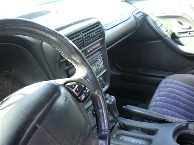 2001 Chevrolet Camaro Base