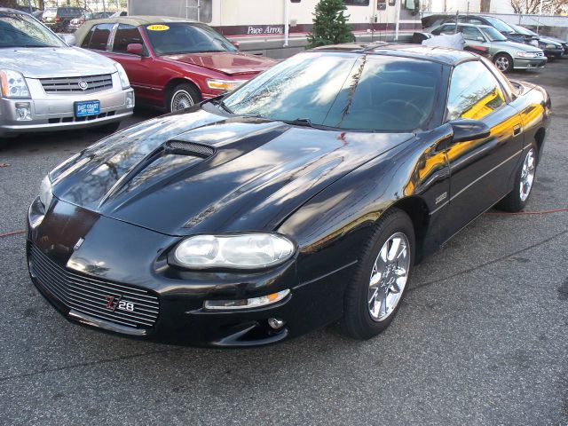 2002 Chevrolet Camaro 2.5sl Sunroofleather