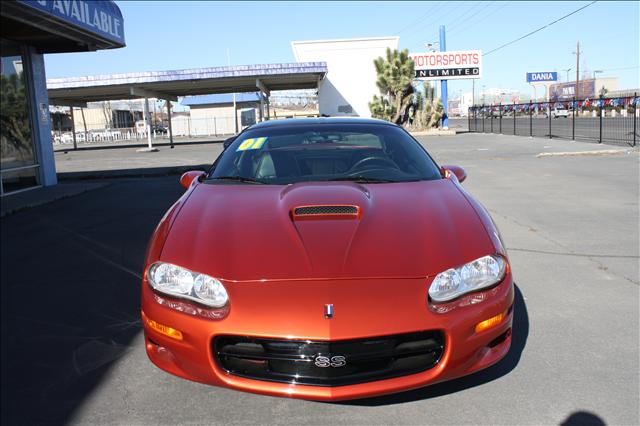 2002 Chevrolet Camaro 4dr Sdn Auto (natl) Hatchback