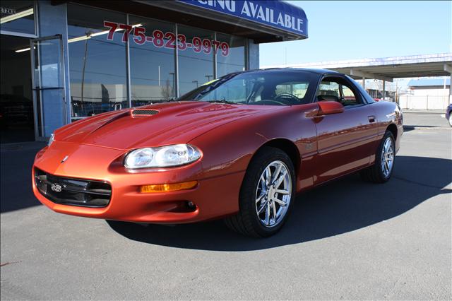 2002 Chevrolet Camaro 4dr Sdn Auto (natl) Hatchback