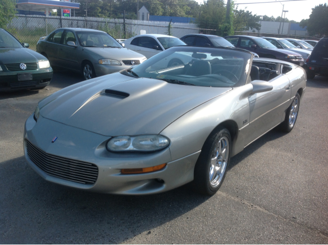 2002 Chevrolet Camaro Adren W/lthr