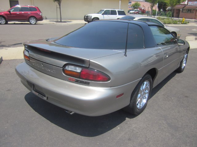 2002 Chevrolet Camaro OZ Rally Edition