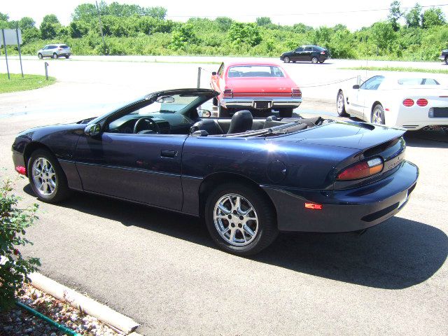 2002 Chevrolet Camaro Adren W/lthr