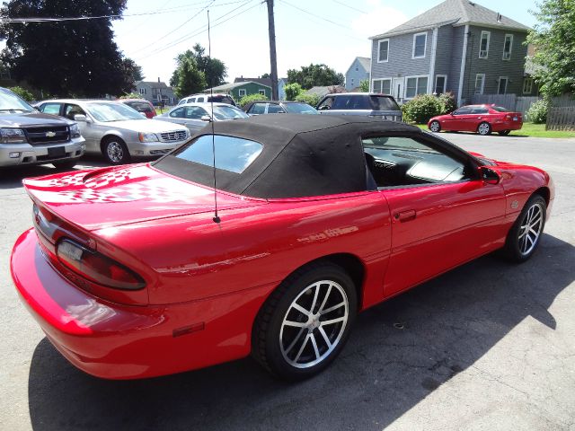 2002 Chevrolet Camaro Adren W/lthr