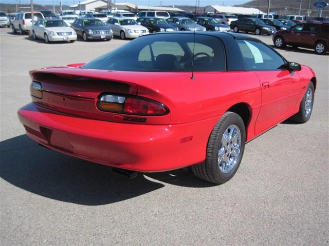 2002 Chevrolet Camaro 2.5sl Sunroofleather