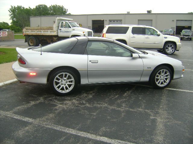 2002 Chevrolet Camaro OZ Rally Edition