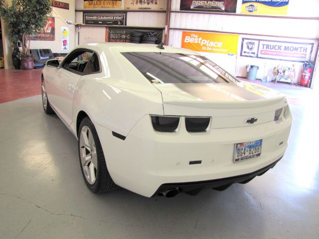 2010 Chevrolet Camaro V6 4WD Limited W/3rd Row 4x4 SUV