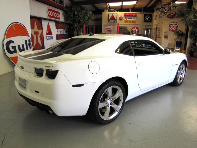 2010 Chevrolet Camaro V6 4WD Limited W/3rd Row 4x4 SUV