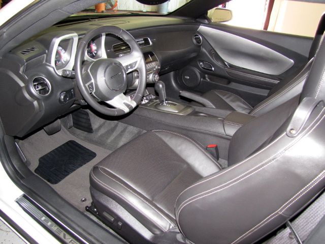 2010 Chevrolet Camaro V6 4WD Limited W/3rd Row 4x4 SUV