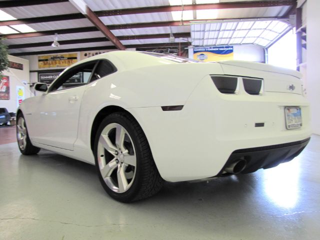 2010 Chevrolet Camaro V6 4WD Limited W/3rd Row 4x4 SUV