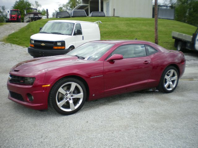 2010 Chevrolet Camaro lLk 3RD ROW Seating