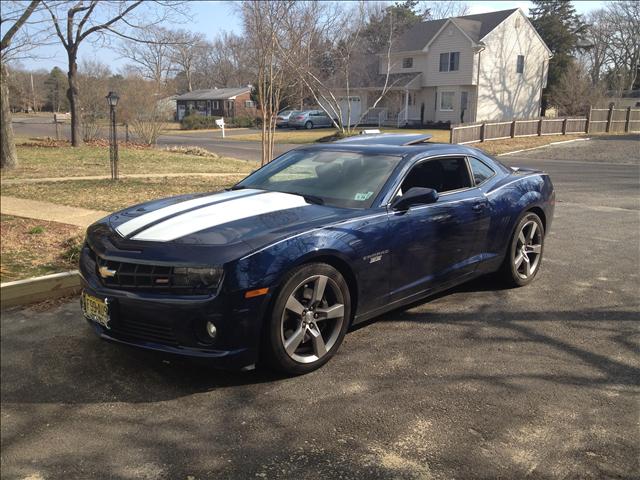 2010 Chevrolet Camaro 4dr Sdn Auto (natl) Hatchback