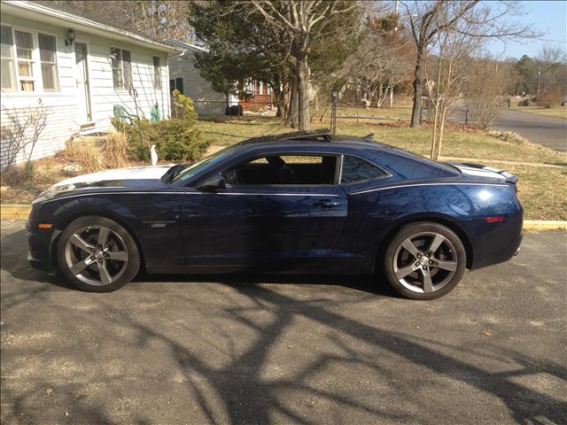 2010 Chevrolet Camaro 4dr Sdn Auto (natl) Hatchback