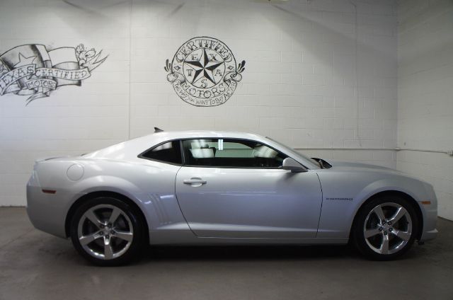 2010 Chevrolet Camaro V6 4WD Limited W/3rd Row 4x4 SUV