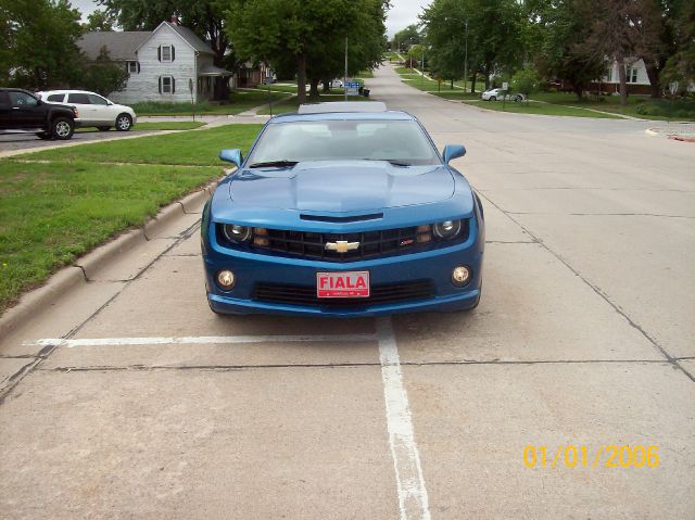 2010 Chevrolet Camaro V6 4WD Limited W/3rd Row 4x4 SUV