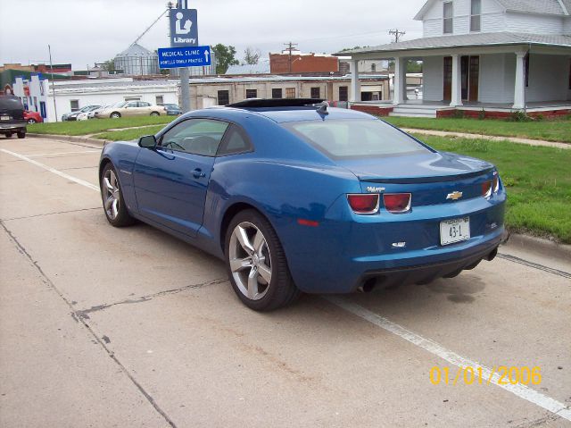 2010 Chevrolet Camaro V6 4WD Limited W/3rd Row 4x4 SUV