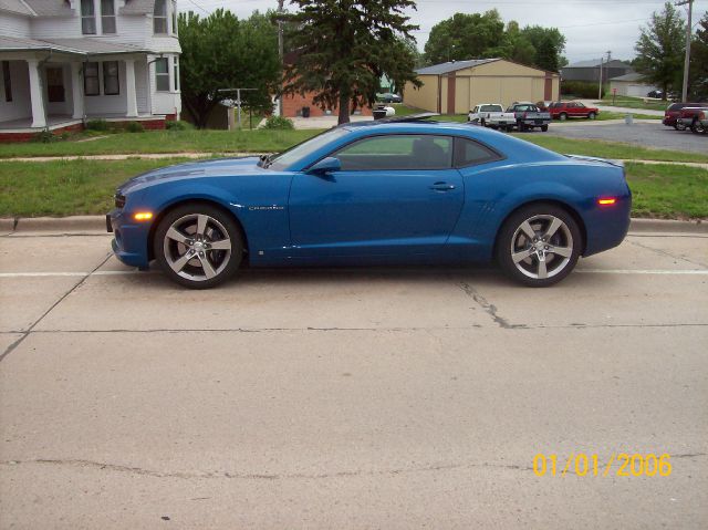 2010 Chevrolet Camaro V6 4WD Limited W/3rd Row 4x4 SUV