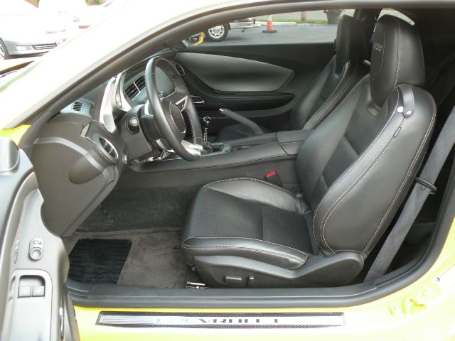 2010 Chevrolet Camaro V6 4WD Limited W/3rd Row 4x4 SUV