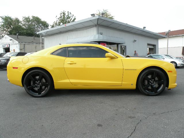 2010 Chevrolet Camaro V6 4WD Limited W/3rd Row 4x4 SUV