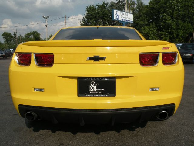 2010 Chevrolet Camaro V6 4WD Limited W/3rd Row 4x4 SUV