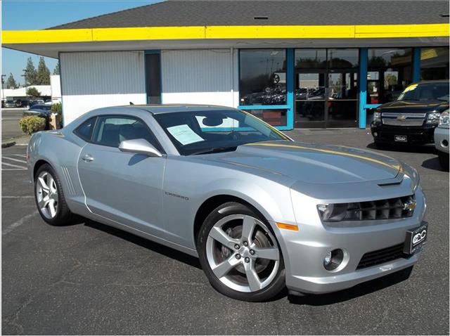 2010 Chevrolet Camaro LS A4WD