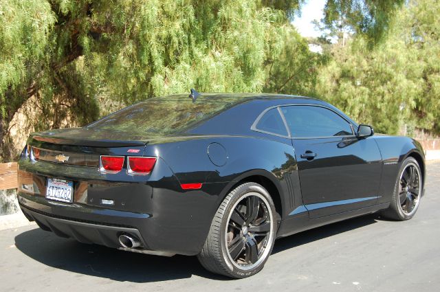 2010 Chevrolet Camaro V6 4WD Limited W/3rd Row 4x4 SUV