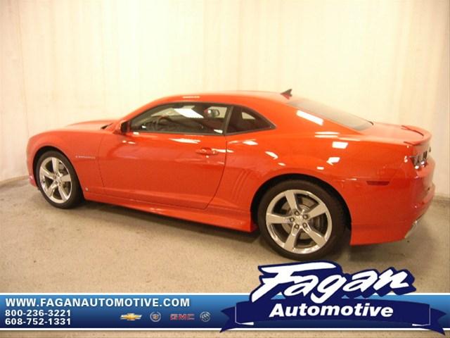 2010 Chevrolet Camaro 4dr Sdn Auto (natl) Hatchback