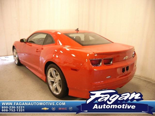 2010 Chevrolet Camaro 4dr Sdn Auto (natl) Hatchback