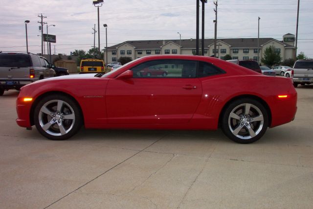 2010 Chevrolet Camaro V6 4WD Limited W/3rd Row 4x4 SUV