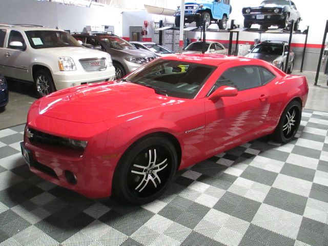 2011 Chevrolet Camaro 216