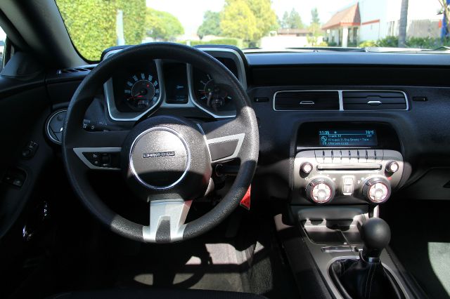 2011 Chevrolet Camaro 216