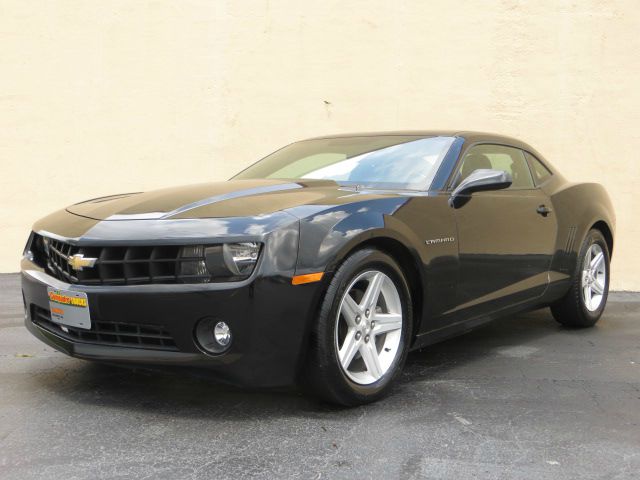 2011 Chevrolet Camaro 216