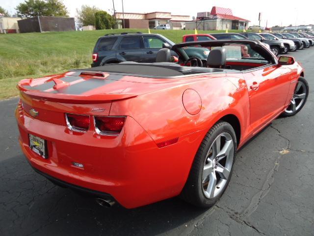 2011 Chevrolet Camaro 4dr Sdn Auto (natl) Hatchback