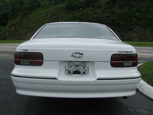 1992 Chevrolet CAPRICE Base