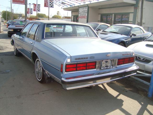 1989 Chevrolet Caprice Classic Base