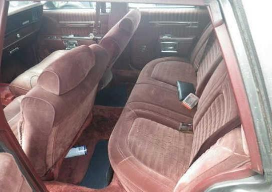 1990 Chevrolet Caprice Classic (4x2) SLE Cloth